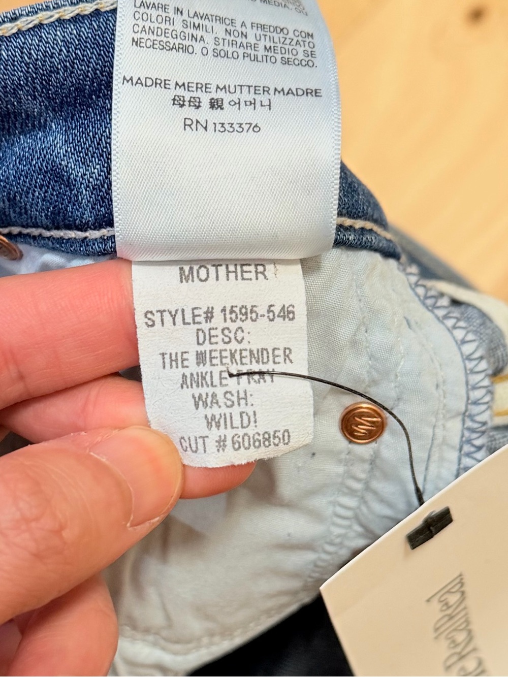 Mother Women’s The Weekender Ankle Fray Denim Jeans in Wild - Picture 9 of 10